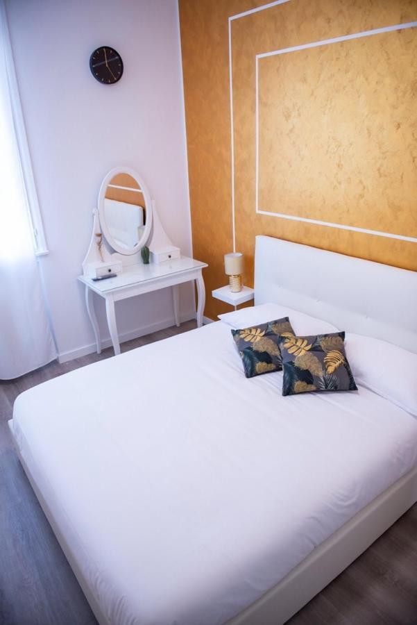 Isabel Apartaments Old Town Padova Eksteriør billede